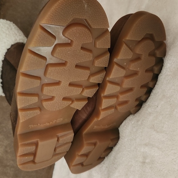 Timberland Brown Leather Insulated Boots with Cream Shearling - Picture 9 of 10